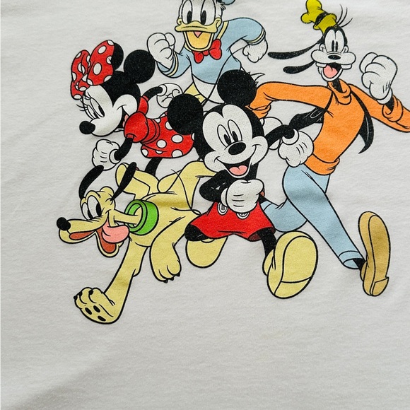 Mickey Mouse And Friends Crop T-Shirt - Picture 4 of 5